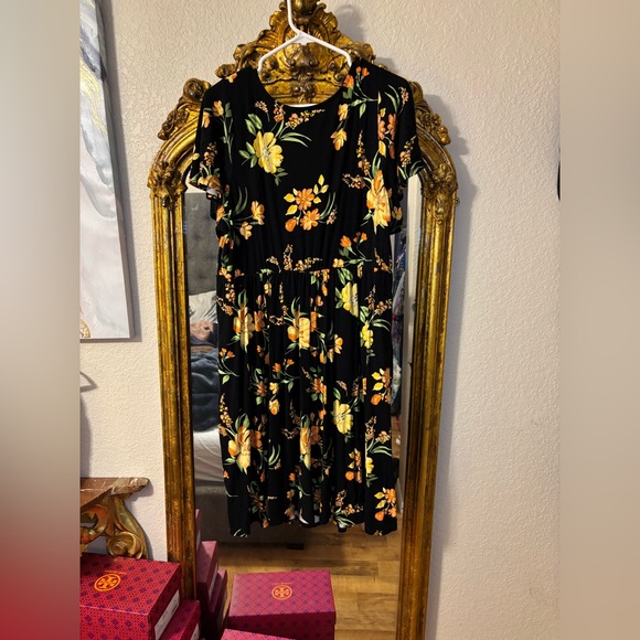 NWT Never Worn just washed Torrid Super Soft Skater Dress. - Picture 6 of 7